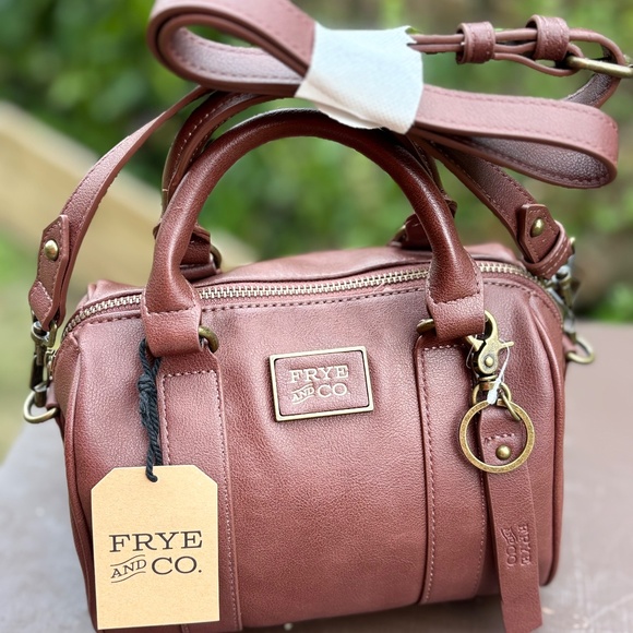 NWT-Frye & Co Mini Barrel Crossbody Bag. Rich Chestnut / Cognac - Picture 3 of 7